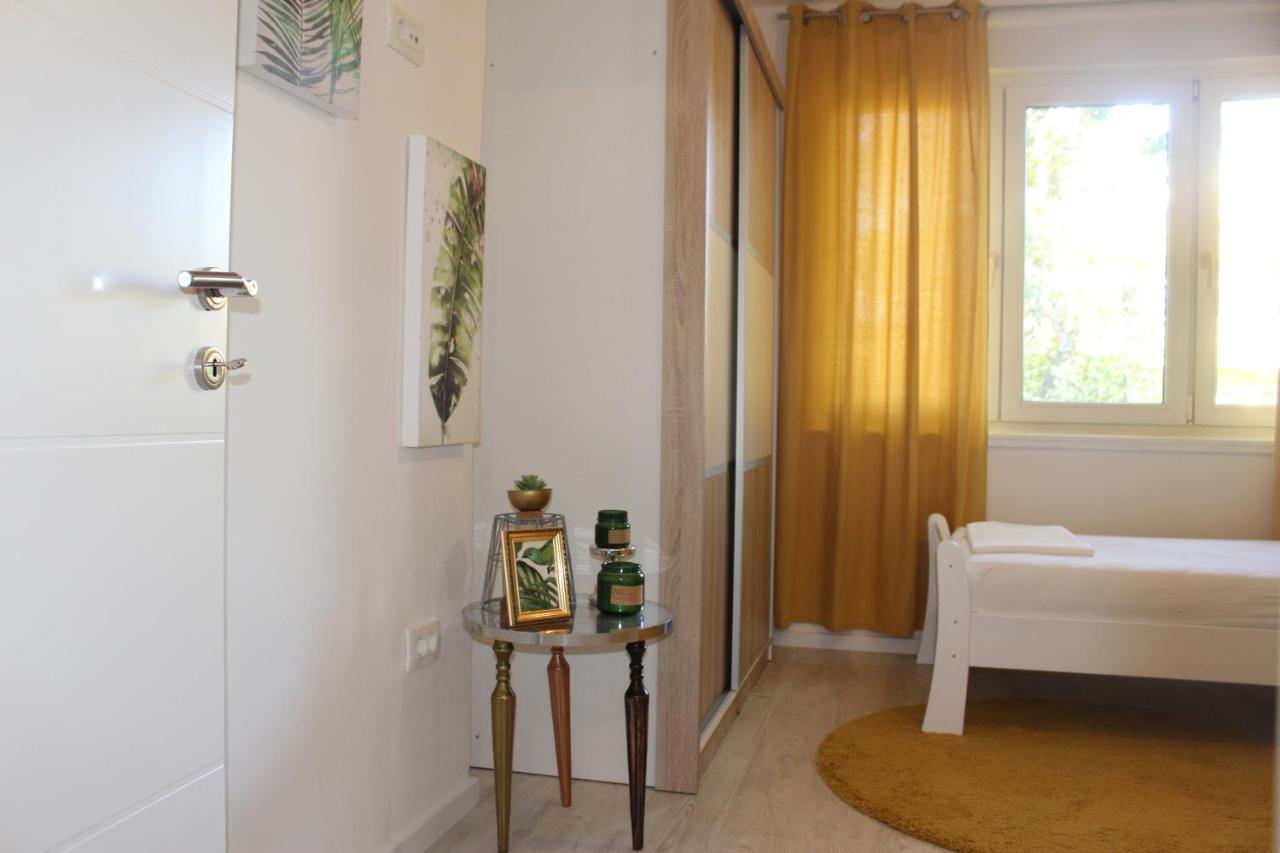 Holiday Apartment Mostar Exteriör bild